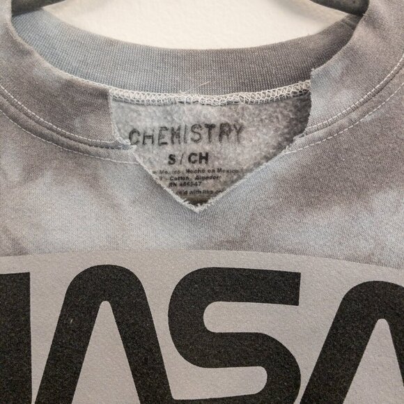 NASA Kennedy Space Center Cropped Tie-Dye Sweatshirt – Women’s Small - Picture 5 of 7